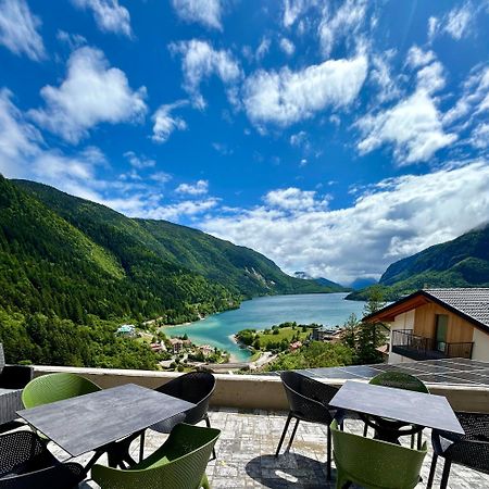 Hotel Aurora Molveno Exterior photo