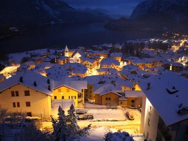 Hotel Aurora Molveno Exterior photo